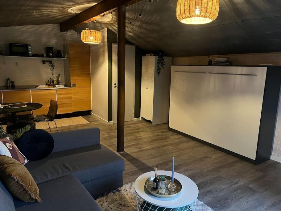 Hytte-Vandudsigt-Hottub-Hygge Holbæk المظهر الخارجي الصورة